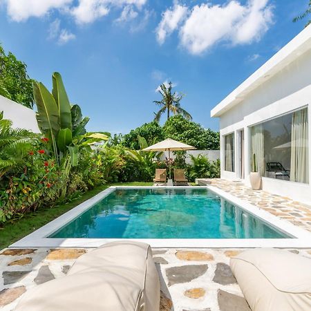 Villa Primarosa - Charming 3Br Villa With Rooftop Munggu Bagian luar foto