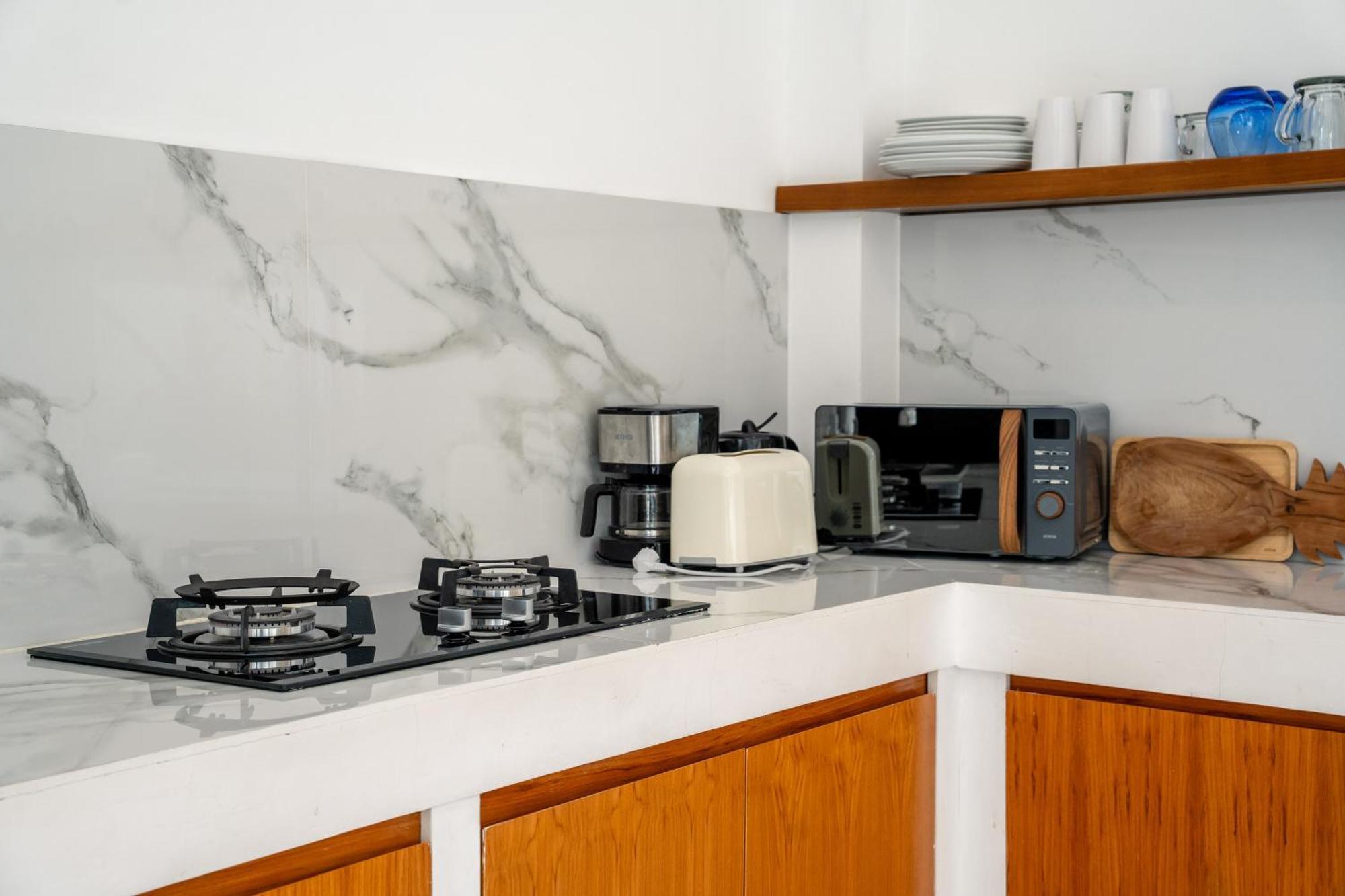 Villa Primarosa - Charming 3Br Villa With Rooftop Munggu Bagian luar foto