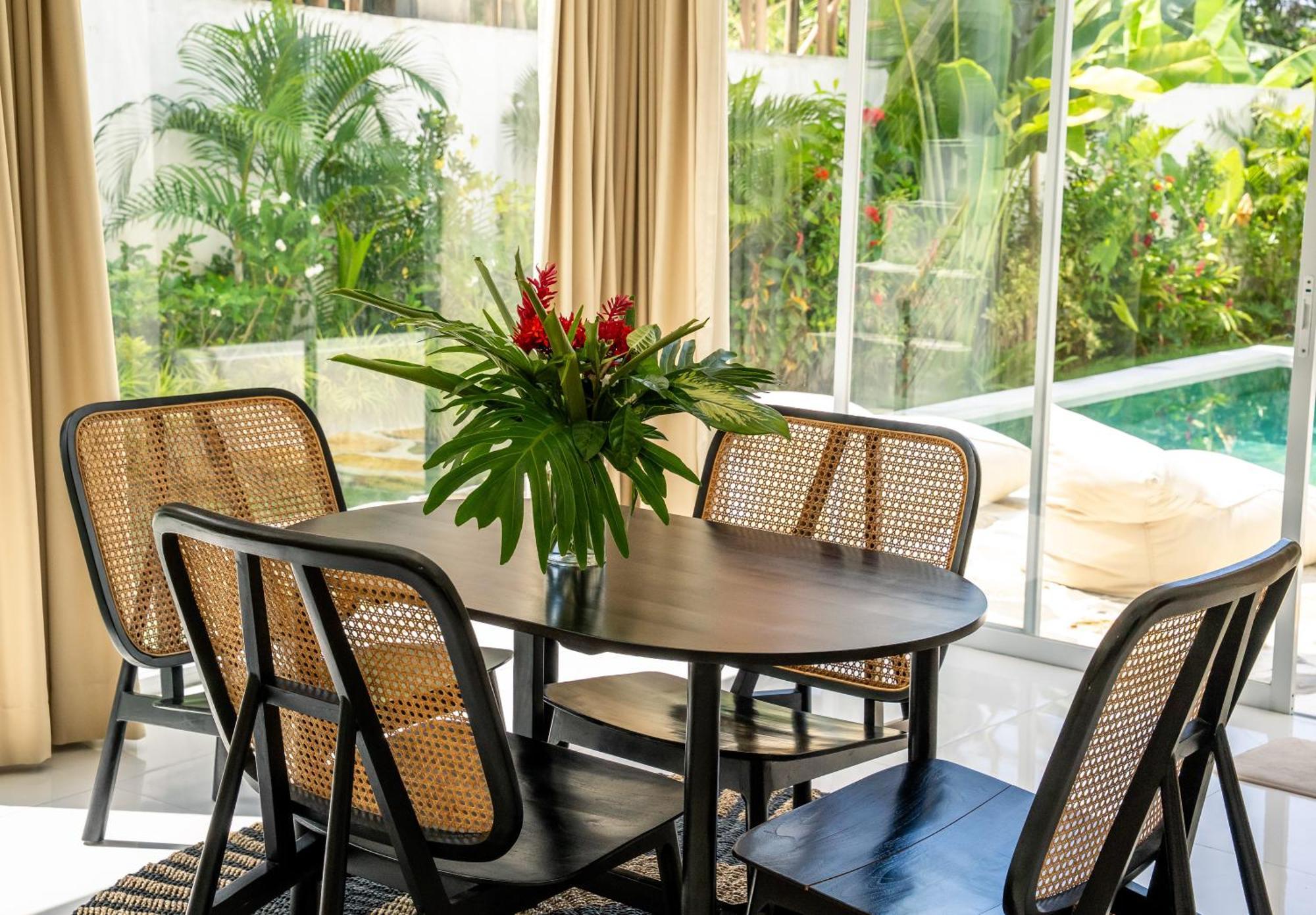 Villa Primarosa - Charming 3Br Villa With Rooftop Munggu Bagian luar foto
